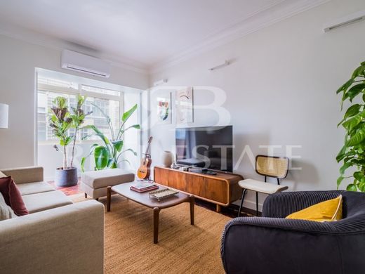 아파트 / Arroios, Lisbon