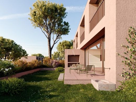 Элитный дом, Вила-Нова-де-Гайя, Vila Nova de Gaia