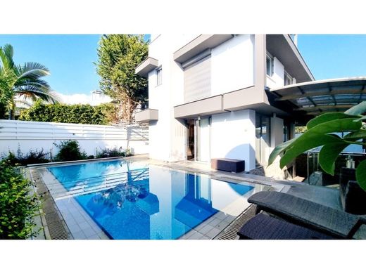 Villa à Pyrgos, Limassol District