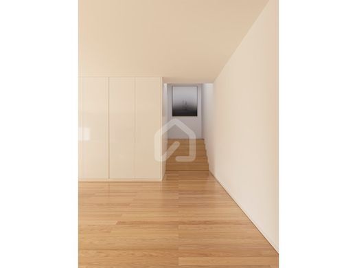 Dom jednorodzinny w Vila Nova de Famalicão, Distrito de Braga