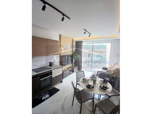 Attico a Gżira, Il-Gżira