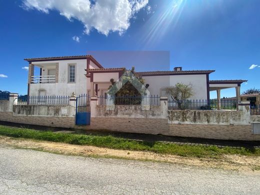 Villa in Azambuja, Lissabon