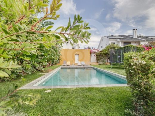 Oeiras, Distrito de Lisboaのマルチファミリーヴィラ