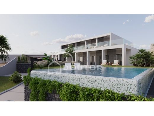 Detached House in Funchal, Madeira