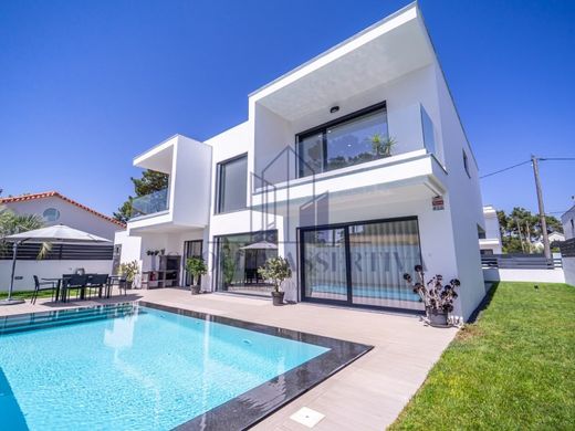 Casa de luxo - Aroeira, Almada