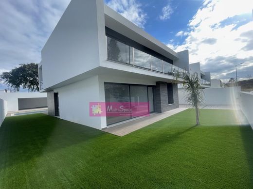 Casa de lujo en Entroncamento, Santarém