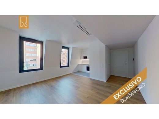 套间/公寓  Alcântara, Almada