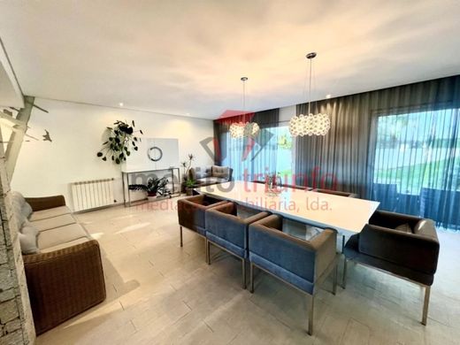 Casa di lusso a Vila Nova de Famalicão, Distrito de Braga