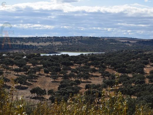 地皮  Alandroal, Distrito de Évora