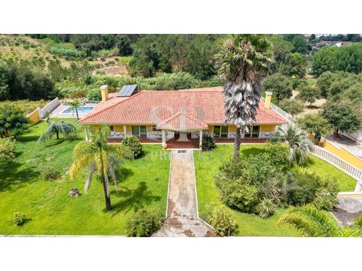 ‏בתי יוקרה ב  Batalha, Distrito de Leiria