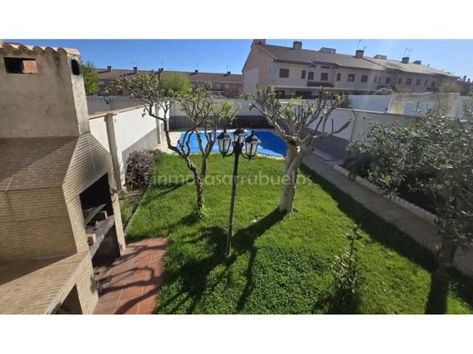 ‏וילה רב-משפחתית ב  Torrejón de la Calzada, Provincia de Madrid