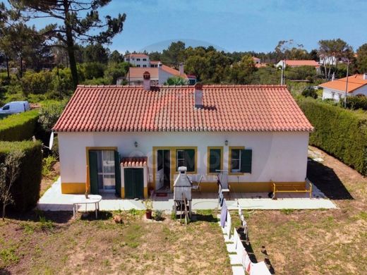 Luxury home in Aljezur, Distrito de Faro