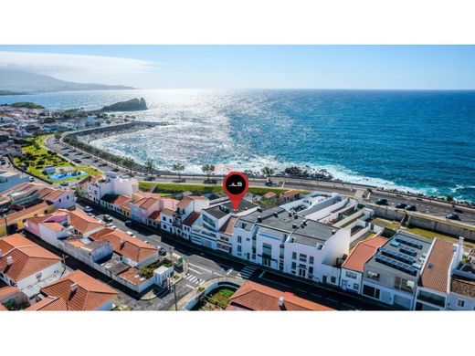 Элитный дом, Ponta Delgada, Azores