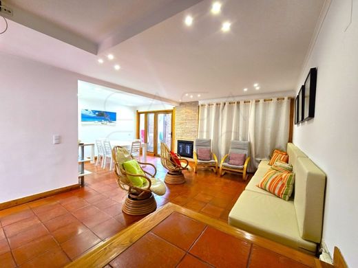 Συγκρότημα ανεξάρτητων κατοικιών σε Sol Tróia, Grândola