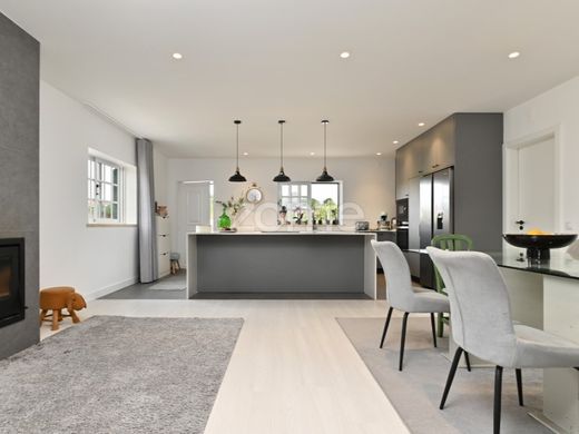 Luxus-Haus in Porto de Mós, Distrito de Leiria