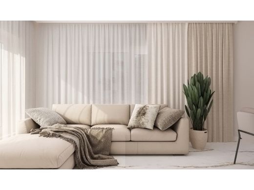 Apartment / Etagenwohnung in Silves, Distrito de Faro