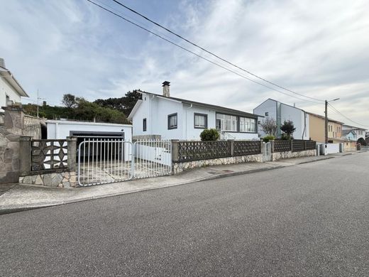 Luxury home in Navia, Province of Asturias