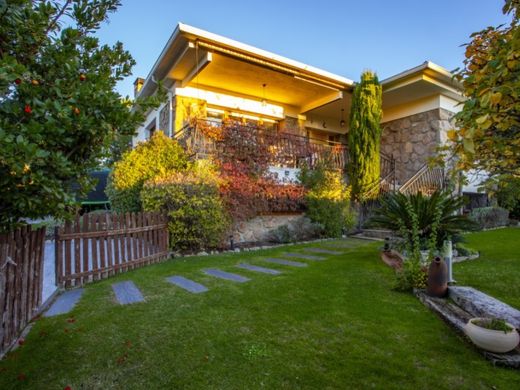 Luxury home in Valdemorillo, Province of Madrid