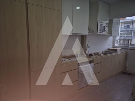 Apartment / Etagenwohnung in Lissabon, Lisbon
