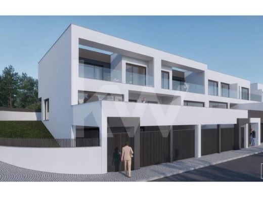 Casa di lusso a Almada, Distrito de Setúbal