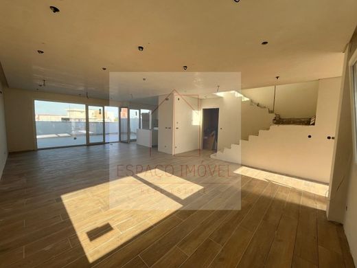 Συγκρότημα ανεξάρτητων κατοικιών σε Alcochete, Distrito de Setúbal