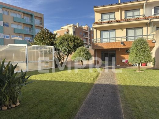 Πολυτελή κατοικία σε Ovar, Distrito de Aveiro