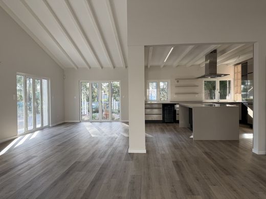 Casa Unifamiliare a Charneca de Caparica, Almada