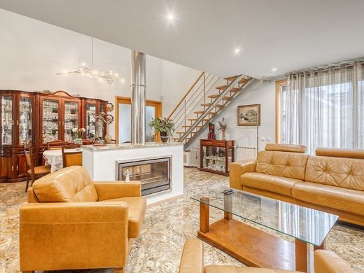 Luxury home in Maia, Distrito do Porto