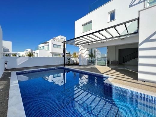 Villa Ayia Napa, Agía Nápa
