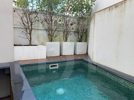 Villa Plurifamiliare a Oporto, Porto