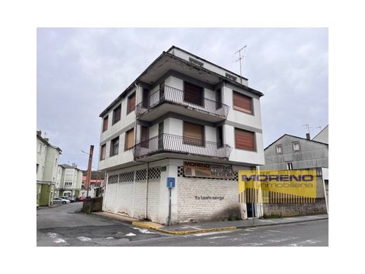 Residential complexes in Sarria, Lugo