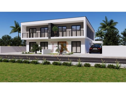 Yarɪ müstakil ev Seixal, Distrito de Setúbal