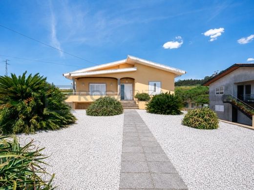 Luxury home in Oliveira de Azeméis, Aveiro