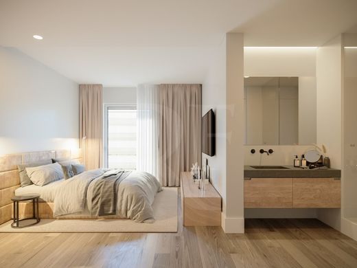 Apartment / Etagenwohnung in Lissabon, Lisbon