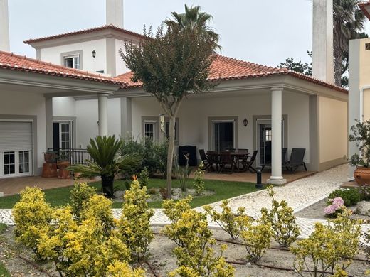 Semidetached House in Óbidos, Distrito de Leiria