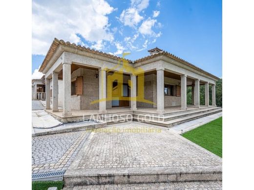 Luxury home in Póvoa de Lanhoso, Distrito de Braga