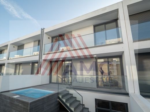 Συγκρότημα ανεξάρτητων κατοικιών σε Alcochete, Distrito de Setúbal