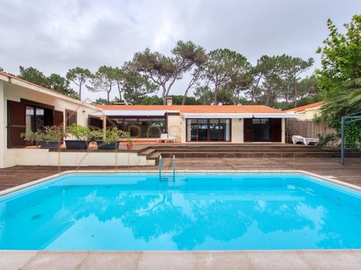 Cascais, Distrito de Lisboaの高級住宅