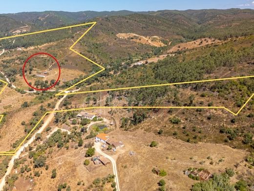 Land in Monchique, Distrito de Faro