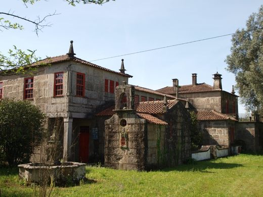 Luxus-Haus in Guimarães, Distrito de Braga