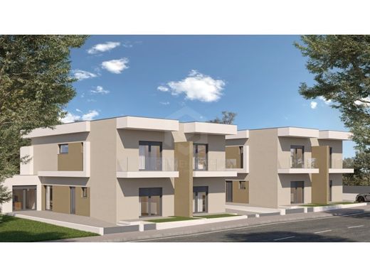 Villa Plurifamiliare a Seixal, Distrito de Setúbal