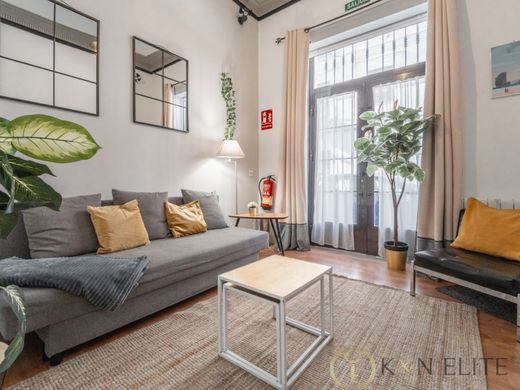 Apartment / Etagenwohnung in Madrid, Provinz Madrid