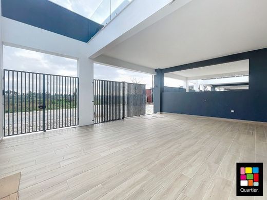 호화 저택 / Almada, Distrito de Setúbal