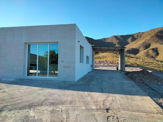 Casa rural / Casa de pueblo en Uleila del Campo, Almería