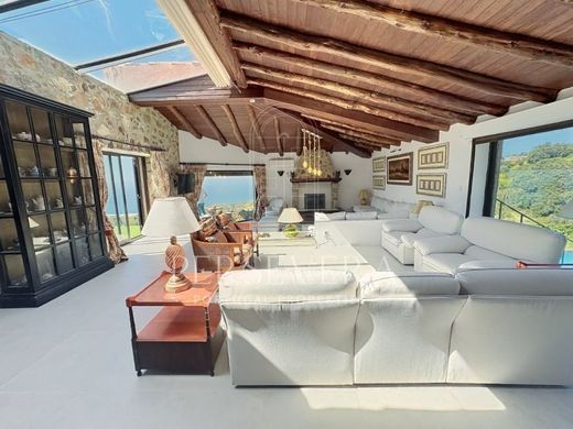Luxury home in Cascais, Lisbon