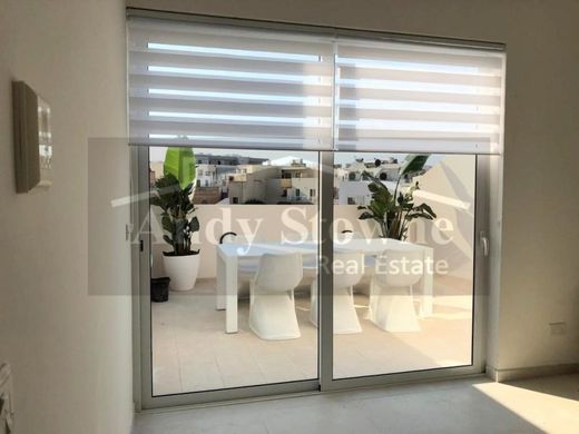 Apartment / Etagenwohnung in Swieqi, Is-Swieqi