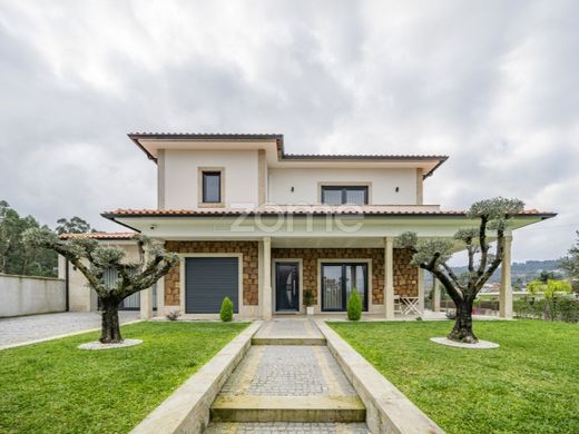 Casa di lusso a Vila Verde, Distrito de Braga