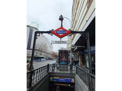 Piso / Apartamento en Madrid, Provincia de Madrid