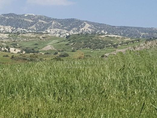 Terrain à Monagroúlli, Limassol District