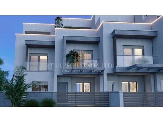 ‏וילה רב-משפחתית ב  לימסול, Limassol District